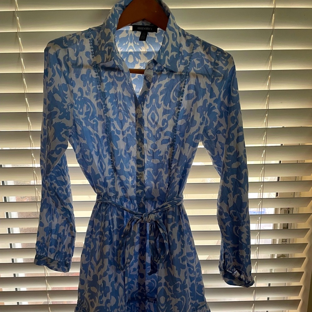 Ellen & Tracey,WM,Blue Patterned Women's Dress,excellent condition.,cleaning out